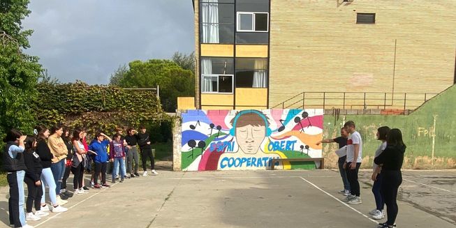 L'alumnat de 1r i 2n d'FP Bàsica de l'escola FP la Safor fa tasques de voluntariat